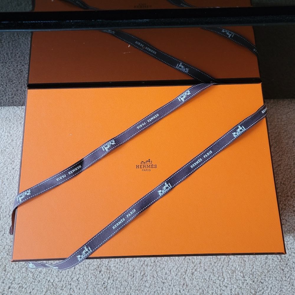 Hermes box with ribbon